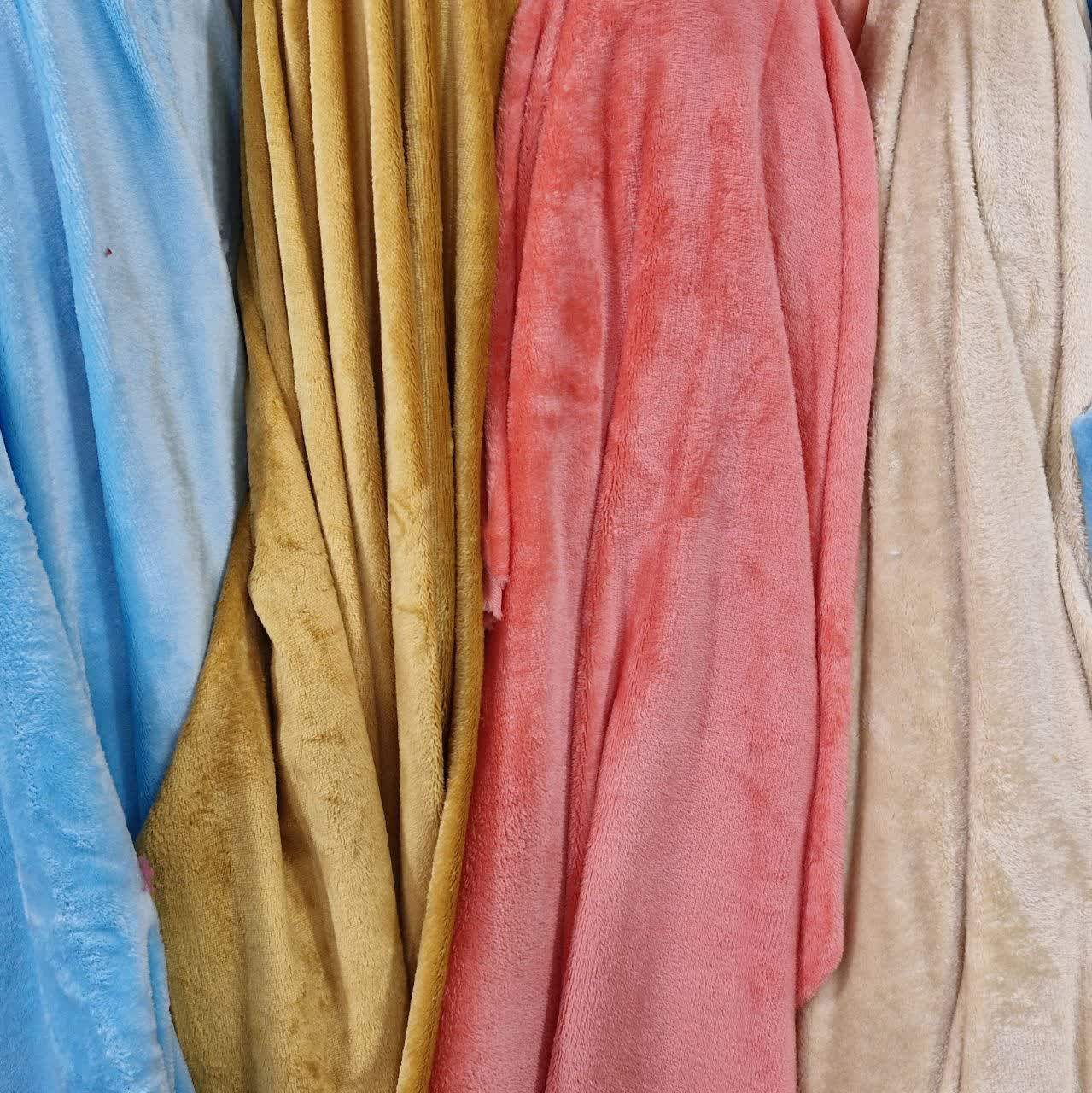 پارچه عروسک سازی؛ معرفی انواع تدی و مخمل 15 عروسک سازی تدی نیوسافت